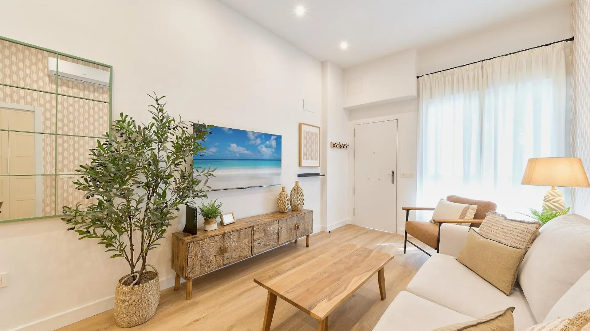Hermes Suites Malaga 0*,  Spain